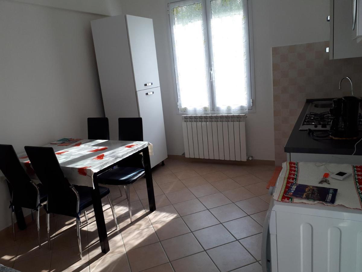 Appartamenti Enrica Moneglia Buitenkant foto
